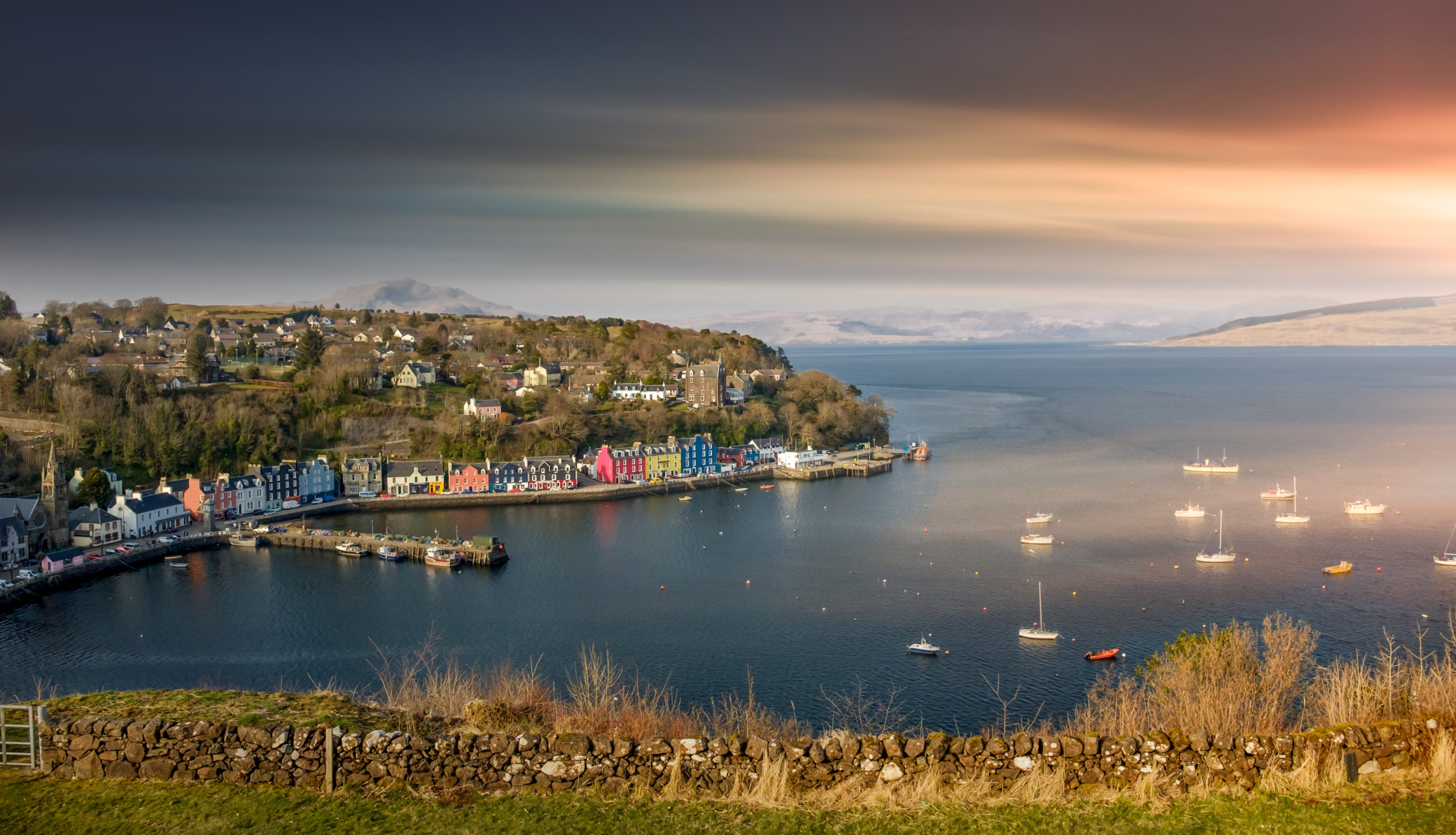 Tobermory Bay auf der Isle of Mull (Schottland, Vereinigtes Königreich) | Detektei Isle of Mull (Schottland, Vereinigtes Königreich), Detektiv Isle of Mull (Schottland, Vereinigtes Königreich), Privatdetektiv Isle of Mull (Schottland, Vereinigtes Königreich), Privatdetektei Isle of Mull (Schottland, Vereinigtes Königreich)